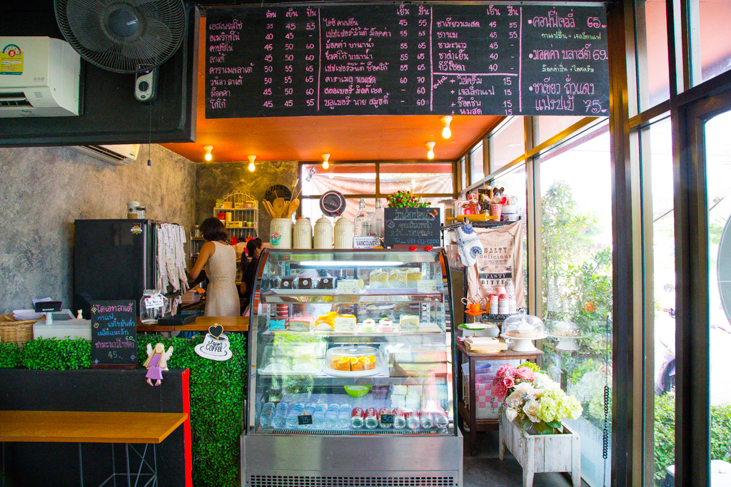 เค้าเตอร์ คาเฟอีนคาเฟ่