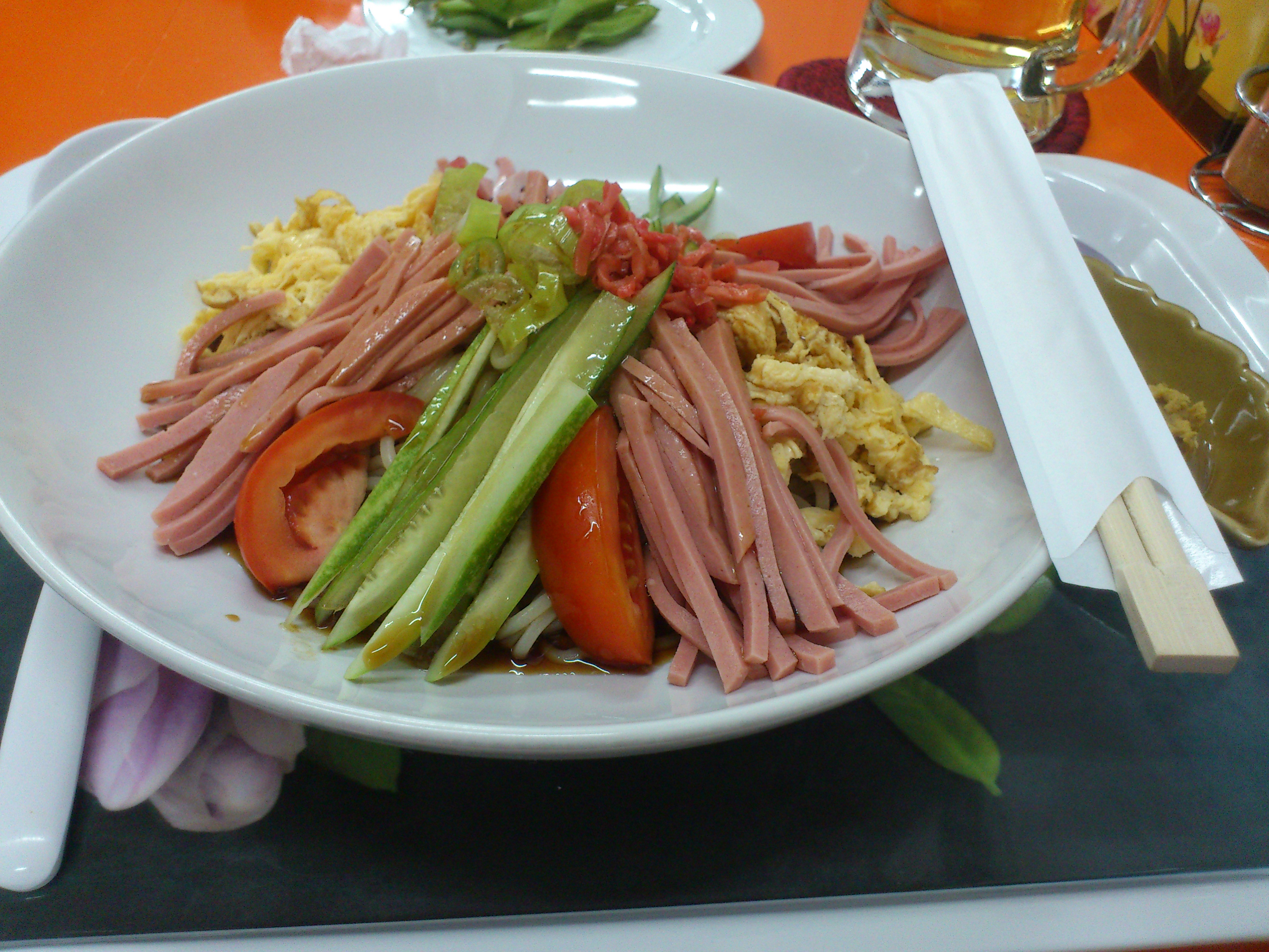 ราเมนเย็น ร้านราเม็น ถนนสรรพสิทธิ์